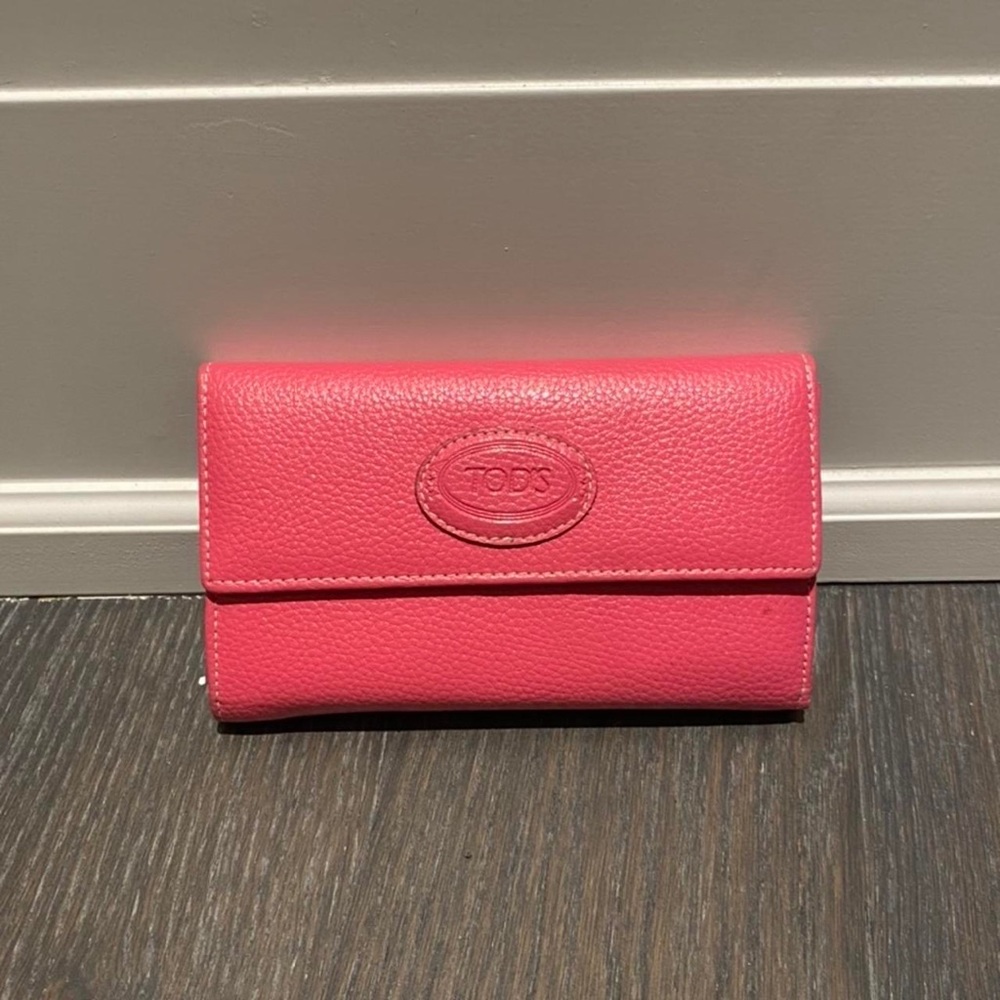 FUCHSIA TOD’S LEATHER WALLET